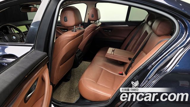 BMW 5 Series (F10) 528i M Aero Dynamic 2016 — фото 12