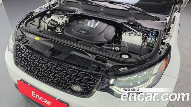 Land Rover Discovery 5 3.0 TD6 Launch Edition 2017 — фото 6