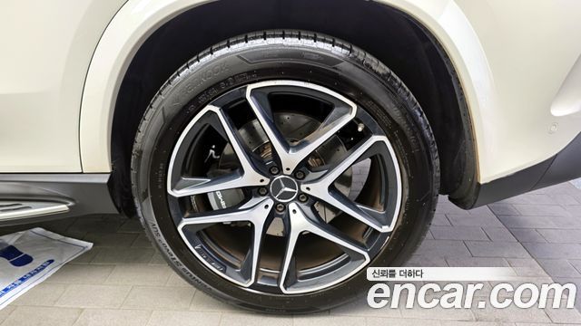 Mercedes-Benz GLE-Class (W167) AMG GLE53 4MATIC+ 2021 — фото 27