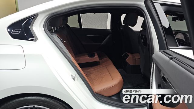 BMW 5 Series (G60) 530i xDrive M Sport 2025 — фото 15