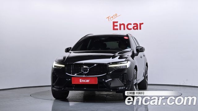Volvo XC60 (II) B6 R-Design 2022 — фото 3