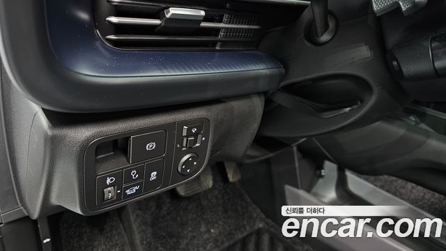 Hyundai Ioniq 6 Long Range Exclusive + 2023 — фото 18