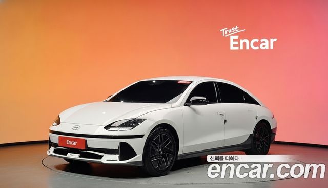 Hyundai Ioniq 6 Long Range Exclusive + 2023 — фото 1