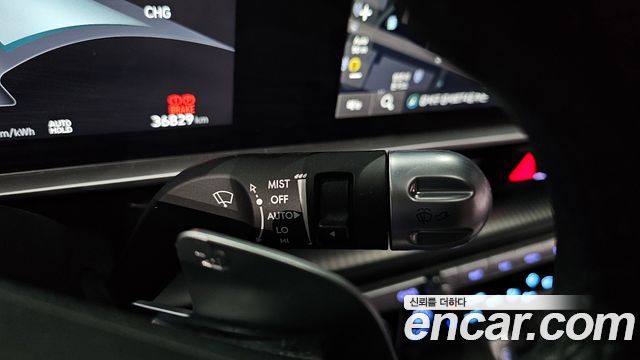 Hyundai Ioniq 6 Long Range Exclusive + 2023 — фото 31