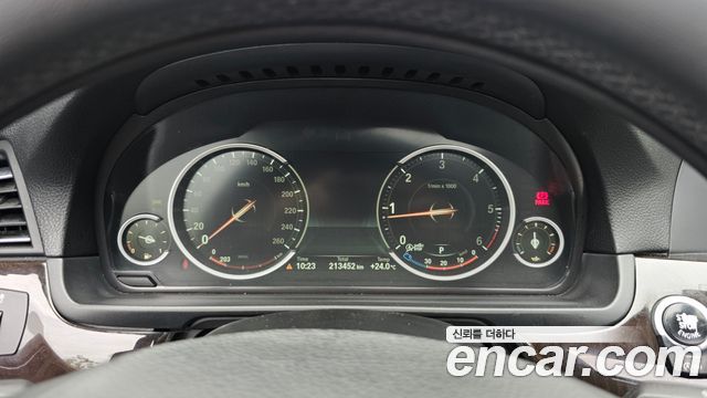 BMW 5 Series (F10) 520d 2013 — фото 8