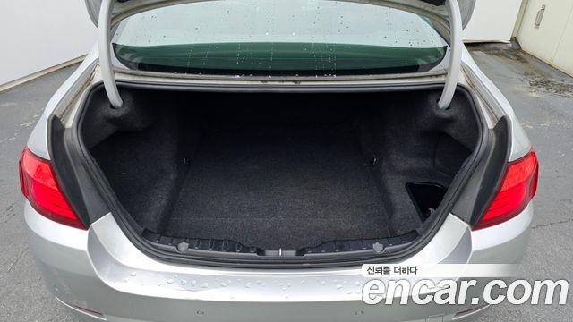 BMW 5 Series (F10) 520d 2013 — фото 16