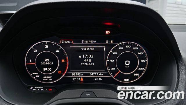 Audi Q2 35 TDI Premium 2023 — фото 8