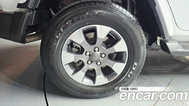 Jeep Wrangler (JL) 2.0 Overland Power Top 4Door 2023 — фото 5