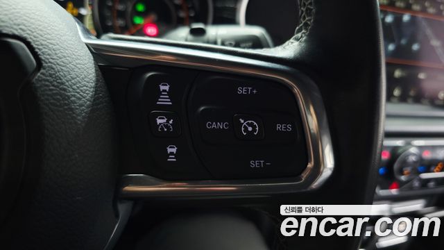 Jeep Wrangler (JL) 2.0 Overland Power Top 4Door 2023 — фото 21
