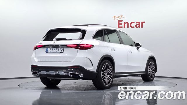 Mercedes-Benz GLC-Class (X254) GLC300 4MATIC AMG Line 2025 — фото 2