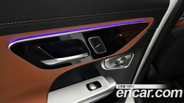 Mercedes-Benz GLC-Class (X254) GLC300 4MATIC AMG Line 2025 — фото 28