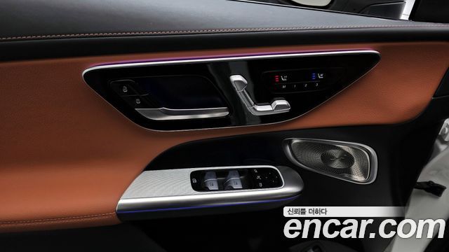 Mercedes-Benz GLC-Class (X254) GLC300 4MATIC AMG Line 2025 — фото 29