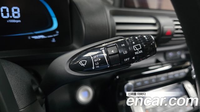 Hyundai Casper Smart 2023 — фото 19