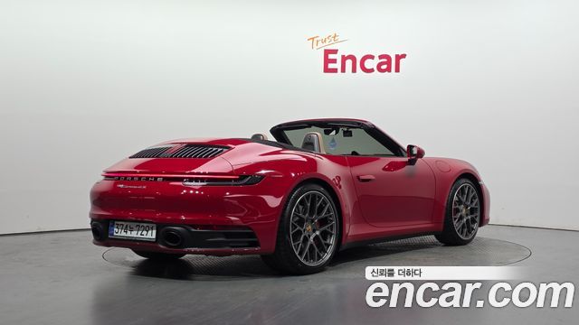 Porsche 911 (992) Carrera 4S Cabriolet 2024 — фото 2