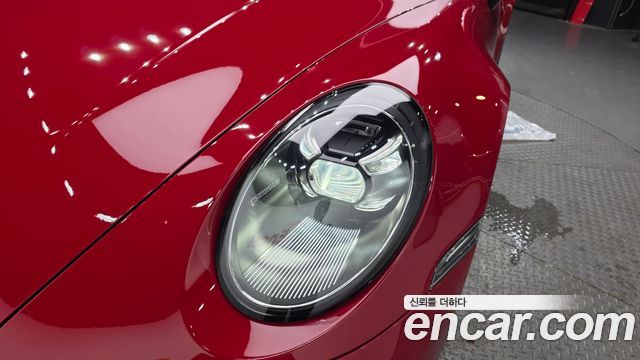 Porsche 911 (992) Carrera 4S Cabriolet 2024 — фото 22