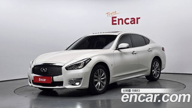 Infiniti Q70 3.7 Style