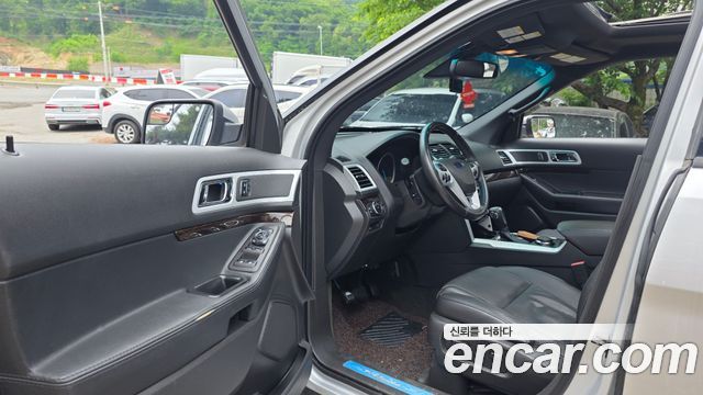 Ford Explorer 3.5 Limited 4WD 5th 2013 — фото 10