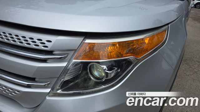 Ford Explorer 3.5 Limited 4WD 5th 2013 — фото 22