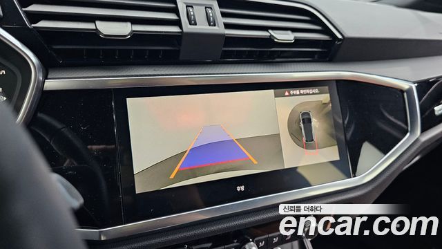 Audi Q3 (F3) 35 TDI Premium 2025 — фото 15