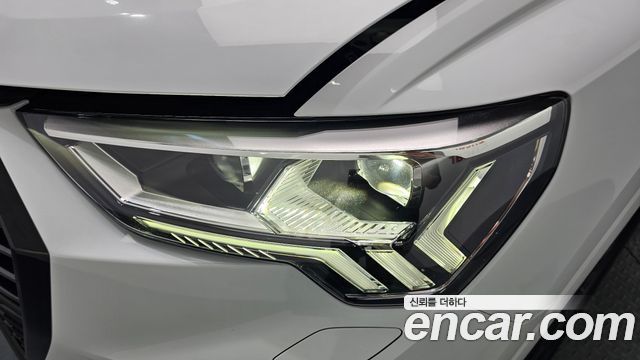 Audi Q3 (F3) 35 TDI Premium 2025 — фото 22