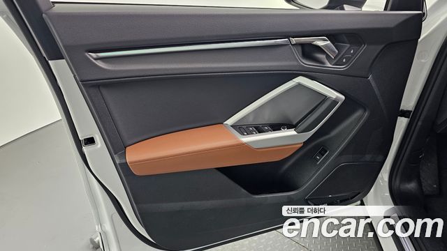 Audi Q3 (F3) 35 TDI Premium 2025 — фото 24