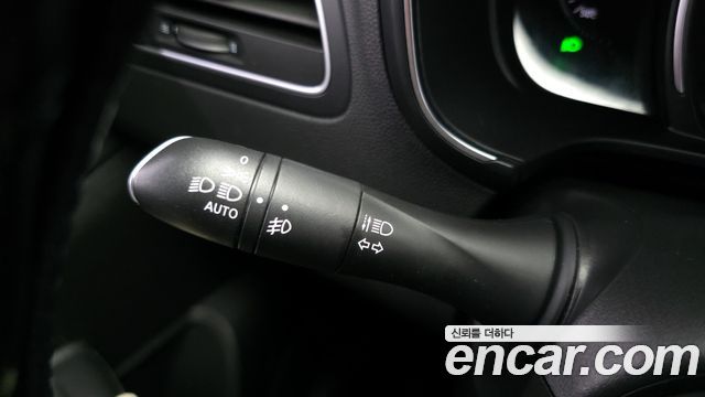 Renault Korea QM6 Gasoline 2WD RE 2018 — фото 33