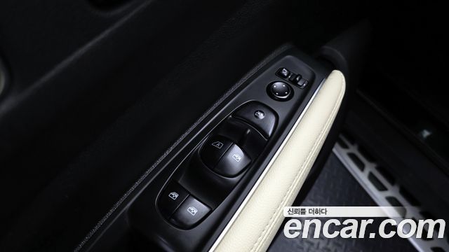 Renault Korea QM6 Gasoline 2WD RE 2018 — фото 37