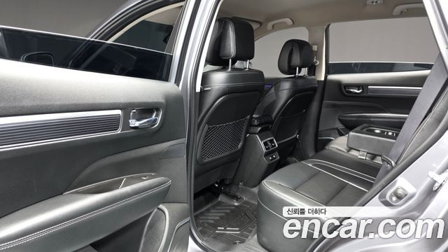 Renault Korea QM6 2.0 LPe RE Signature 2WD 2022 — фото 15