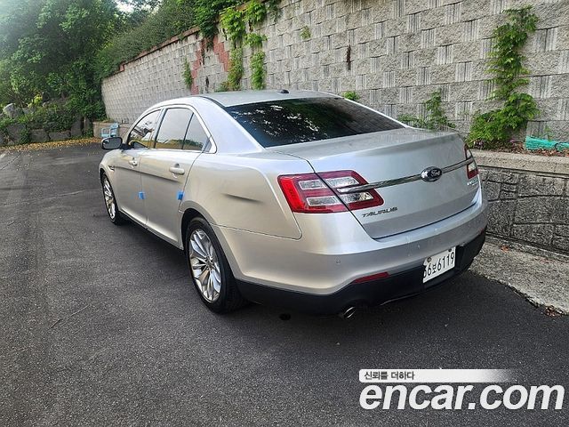 Ford Taurus 2.0 Limited EcoBoost 6th 2013 — фото 4