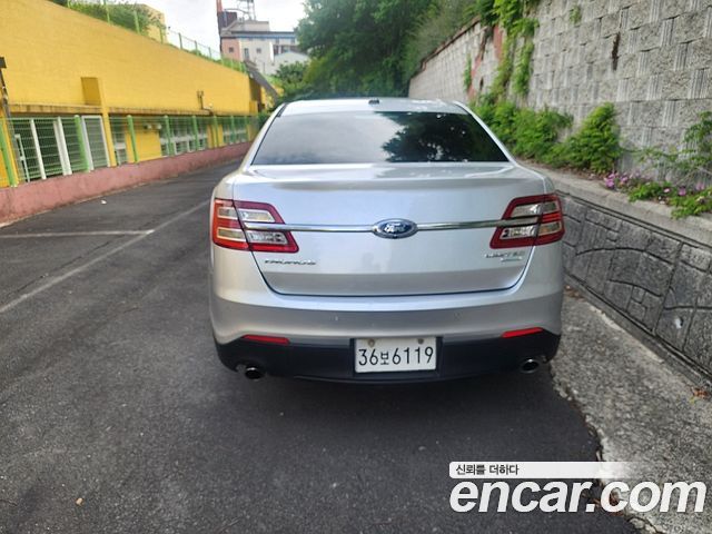 Ford Taurus 2.0 Limited EcoBoost 6th 2013 — фото 5