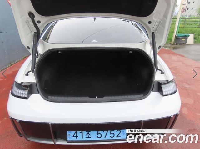 Hyundai Ioniq 6 Standard E-Value+ 2025 — фото 5