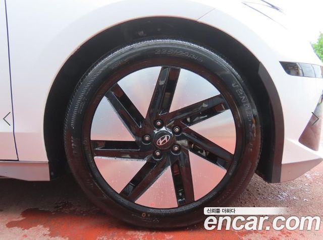 Hyundai Ioniq 6 Standard E-Value+ 2025 — фото 24
