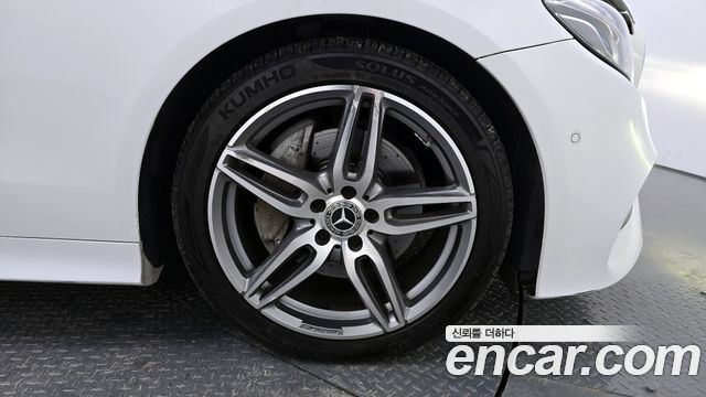 Mercedes-Benz E-Class (W213) E220d Coupe 2019 — фото 21