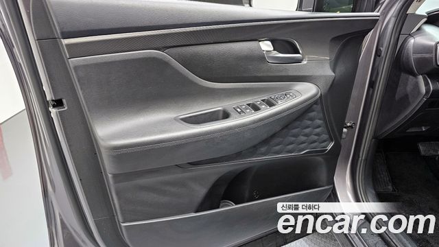 Hyundai Santa Fe Diesel 2.2 2WD Prestige 2022 — фото 24