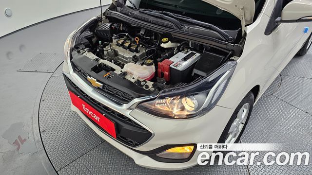 Chevrolet Spark LT 2019 — фото 6