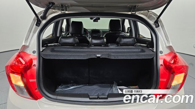 Chevrolet Spark LT 2019 — фото 28