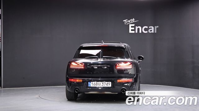 MINI Cooper S Clubman Classic 2nd 2023 — фото 4