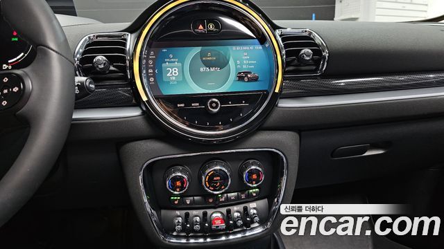 MINI Cooper S Clubman Classic 2nd 2023 — фото 13