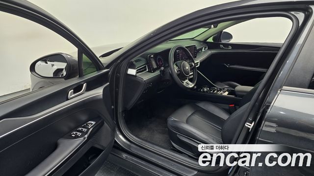 Kia K5 (III) 2.0 Trendy 2021 — фото 15