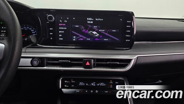 Kia K5 (III) 2.0 Trendy 2021 — фото 19