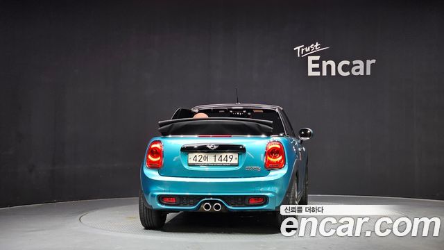 MINI Cooper S Convertible Standard 3rd 2018 — фото 4