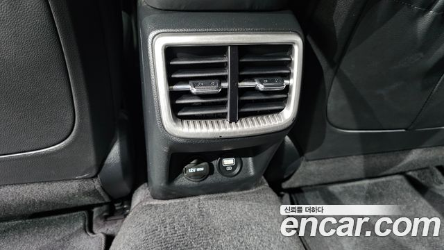 Kia K5 (III) 2.0 Prestige 2023 — фото 37