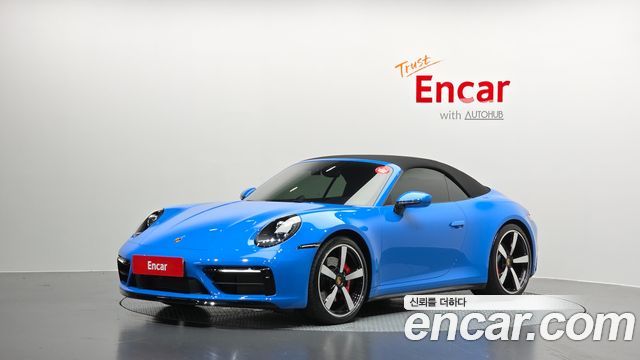Porsche 911 (992) Carrera 4S Cabriolet