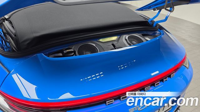 Porsche 911 (992) Carrera 4S Cabriolet 2023 — фото 20