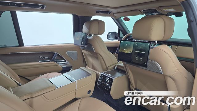 Land Rover Range Rover (V) D350 Autobiography Long Wheel Base 2024 — фото 37