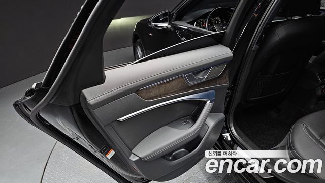 Audi A6 (C8) 45 TDI Quattro Premium 2021 — фото 31