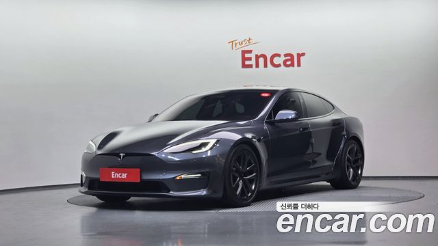 Tesla Model S Plaid