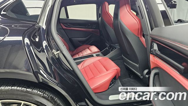 Porsche Panamera (976) 2.9 AWD 2024 — фото 11