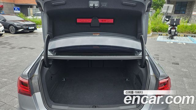 Audi A6 40 TDI Quattro Premium C7 2016 — фото 14
