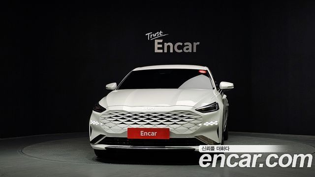 Kia K8 2.5 Gasoline 2WD Signature 2024 — фото 3